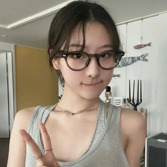 艾米丽·布莱尔的秘密